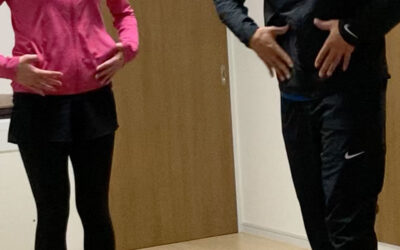 腰を高くして歩く？？正しい歩き方とは。